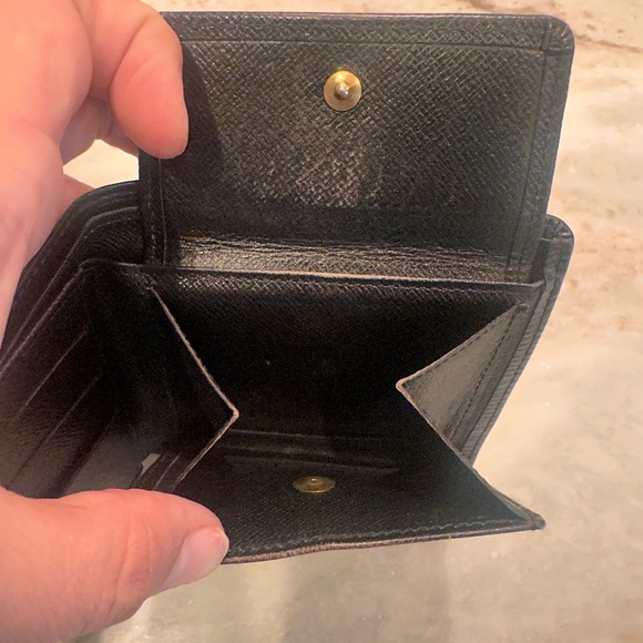 Louis Vuitton Epi Black Marco Wallet - Picture 7 of 12